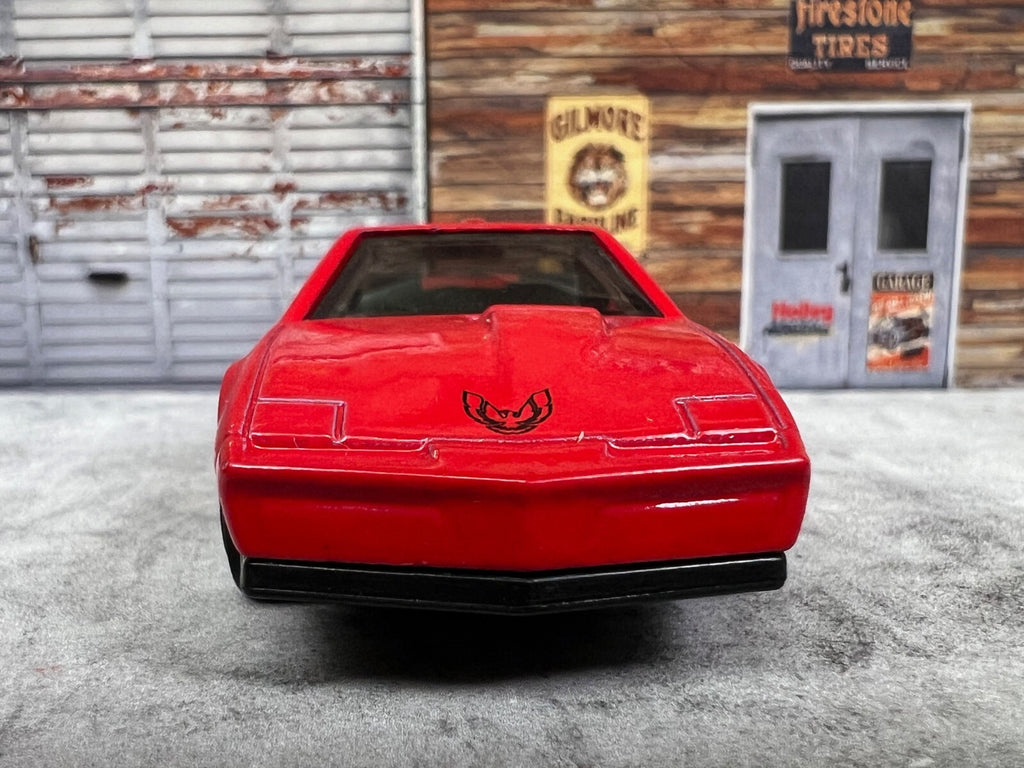 🔥🔥🔥HOT WHEELS MUSCLE MANIA ‘84 PONTIAC FIREBIRD Red C13🔥🔥🔥