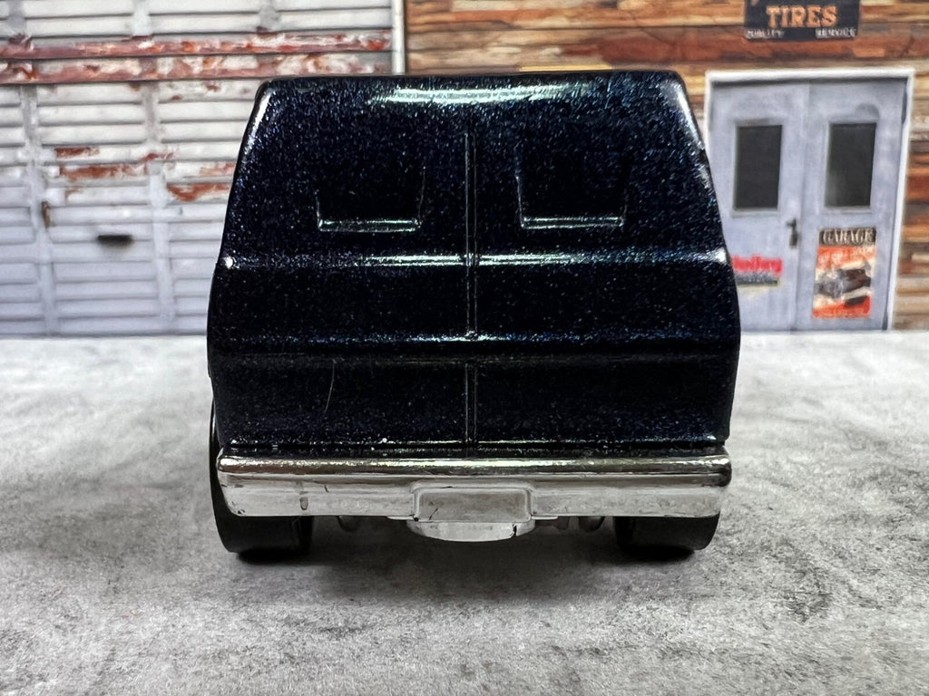 🔥🔥🔥Hot Wheels Super Van HW City SWAT  Unit 822 C16🔥🔥🔥