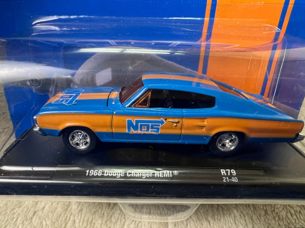 🔥🔥🔥M2 Machines 1966 Dodge Charger HEMI Auto-Drivers R79 21-40 HW15🔥🔥🔥