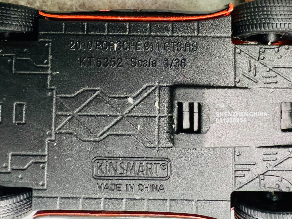 Kinsmart 2010 Porsche 911 GT3 RS, Pull Back Tested Working, COMB SHIP $1