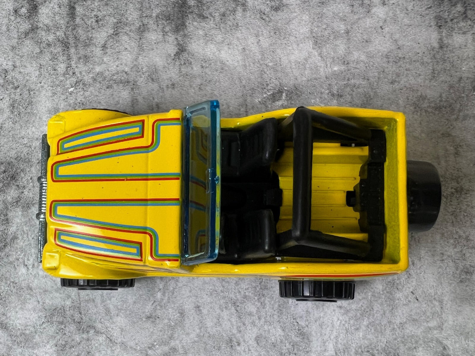 🔥🔥🔥Hot Wheels The Hot Ones Jeep Roll Patrol Yellow Chase 🔥🔥🔥