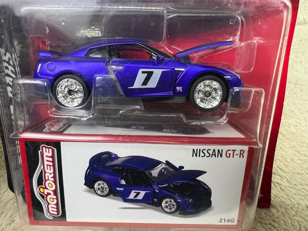 🔥🔥🔥Majorette NISSAN GT-R Purple DELUXE CARD HW16🔥🔥🔥