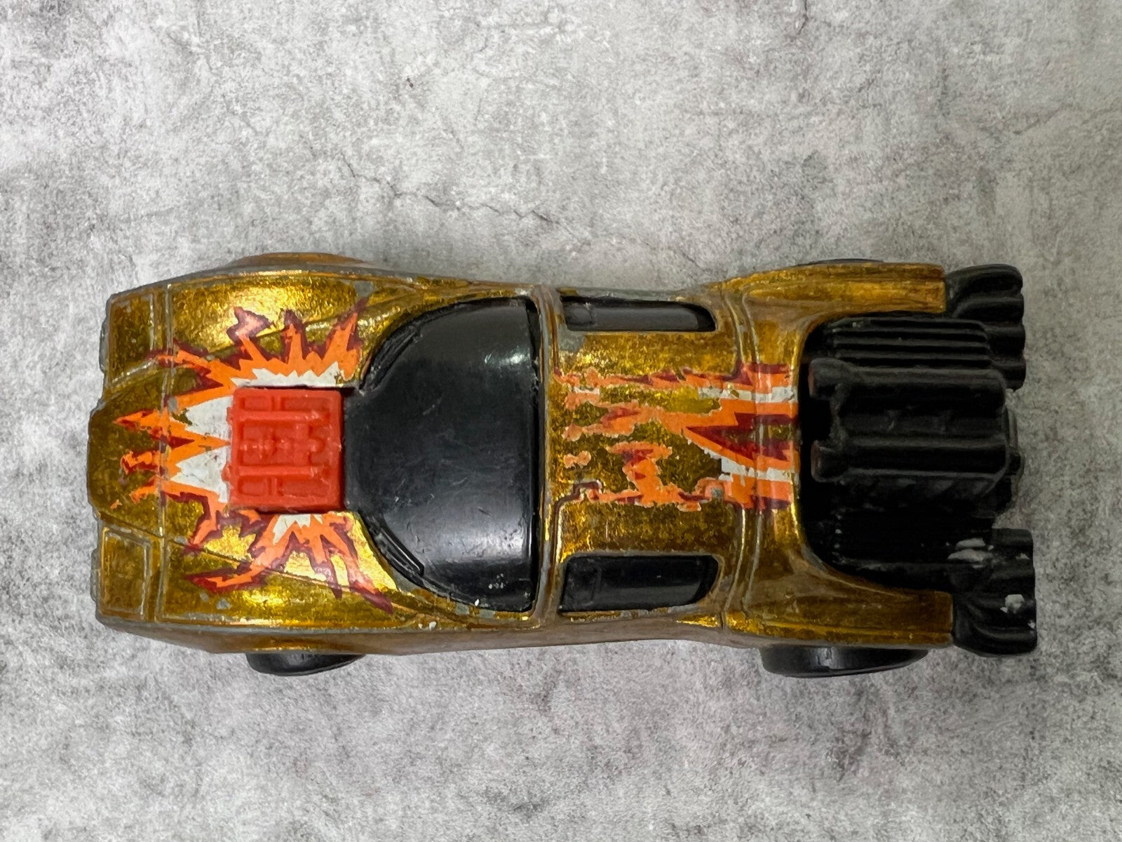🔥🔥🔥Hot Wheels Flame Runner 1983 Vintage Ultra Hots Car Malaysia C12🔥🔥🔥