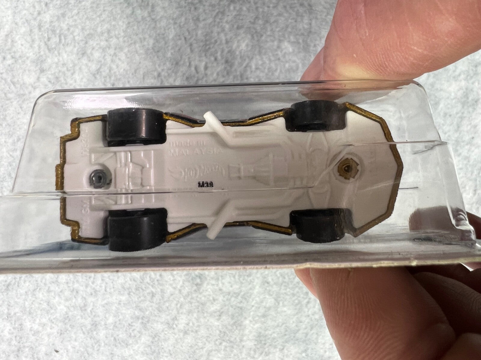 🔥🔥🔥Hot Wheels HW Race Day '76 Greenwood Corvette #34 Gold H24🔥🔥🔥