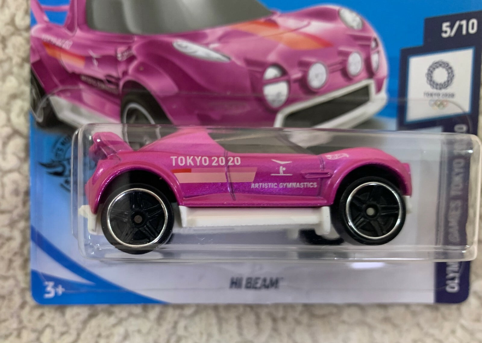 ***2020 Hot Wheels Tokyo Olympic Games Short Card Hi Beam (PINK) 155/250  HW06**