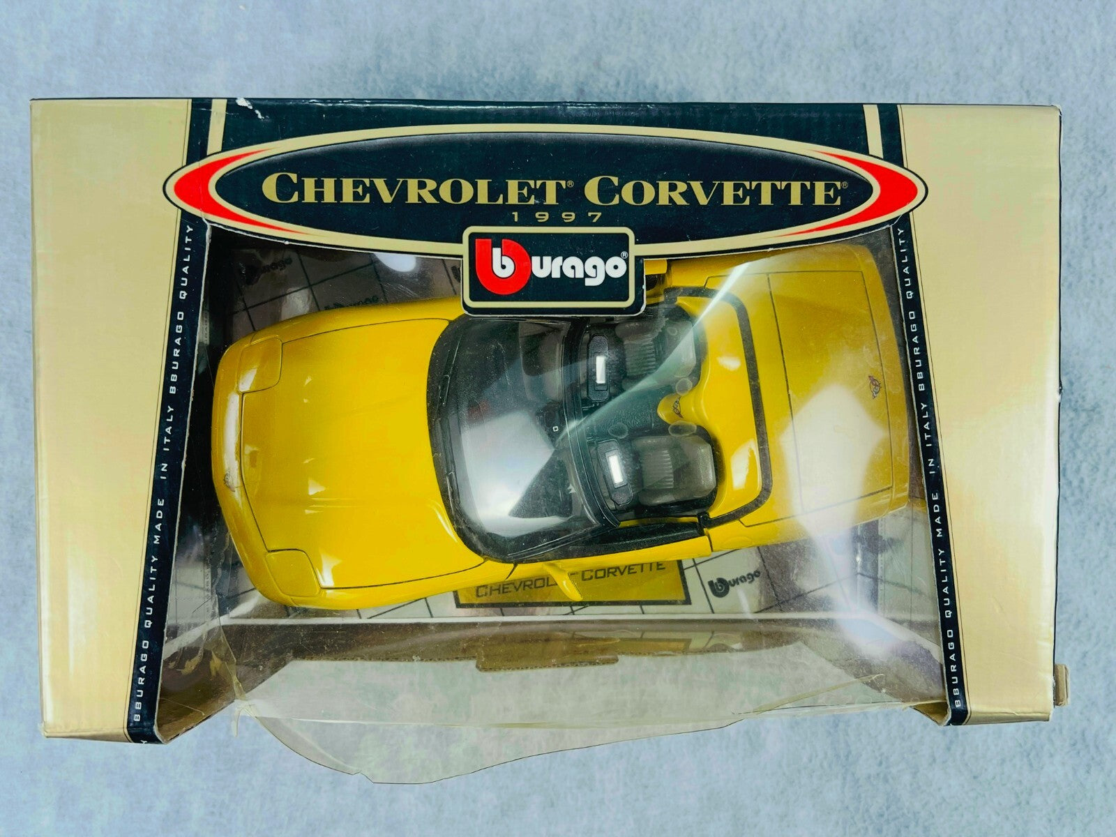🇺🇸🇺🇸Burago 1997 Chevrolet Corvette YELLOW Die Cast Car 1:18🇺🇸🇺🇸