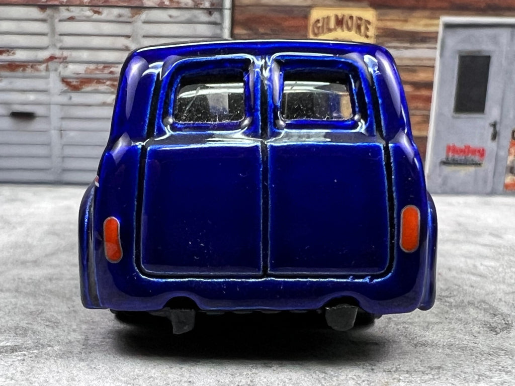 🔥Hot Wheels 100% Petersen's Custom Classic Trucks '56 Ford Real Riders Blue C19