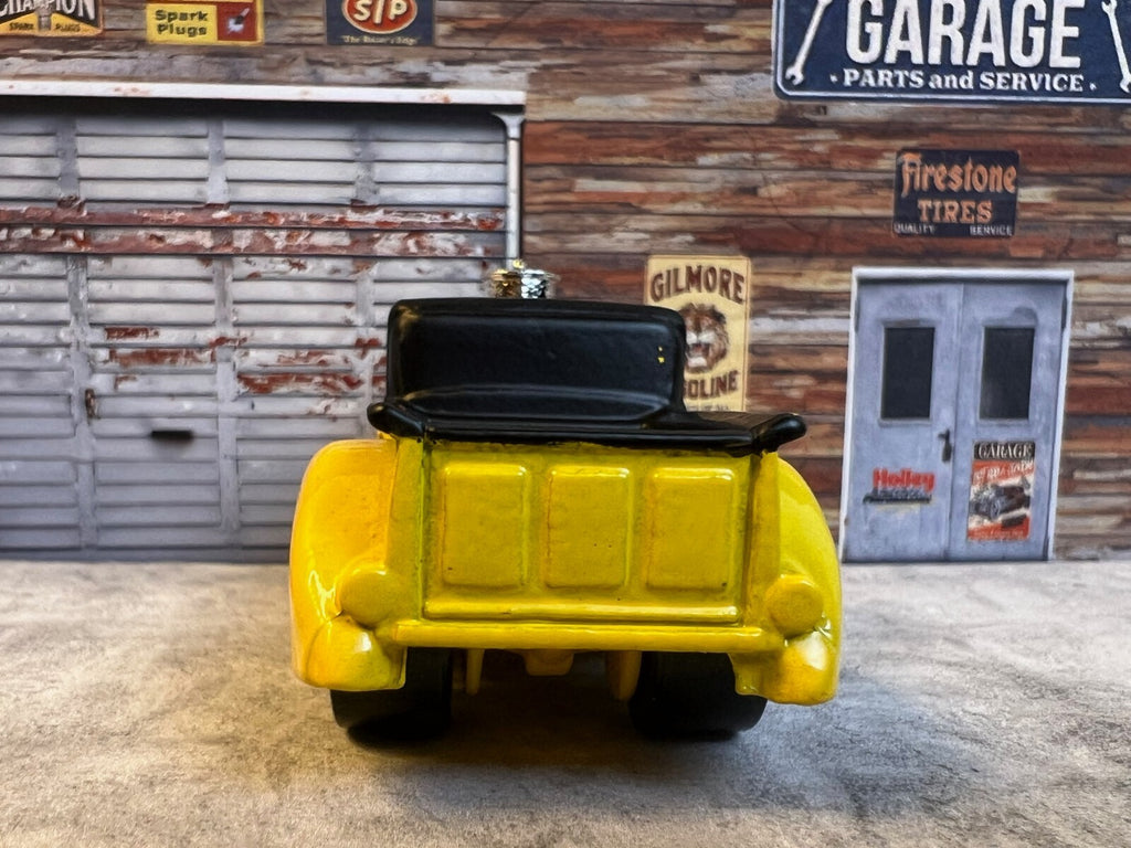 🇺🇸Hot Wheels 1/64 DieCast  1941 Ford Pickup  Car Flying 41 Yellow Black C4🇺🇸
