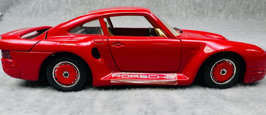 🇩🇪🇩🇪🇩🇪Bburago Porsche 959 Red 1:24 Scale Die Cast No Box🇩🇪🇩🇪🇩🇪