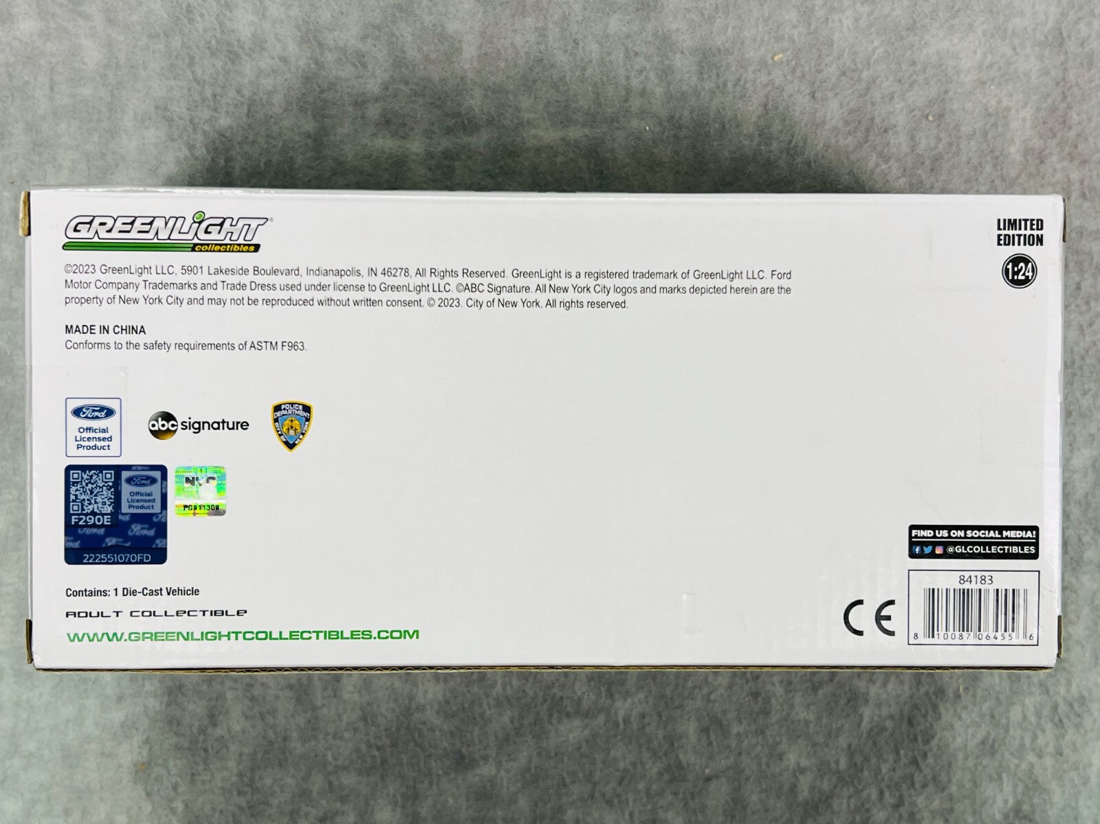 🚔🚔 GreenLight NYPD Police  2011 Ford Crown Victoria Quantico CHASE 1/24🚔🚔