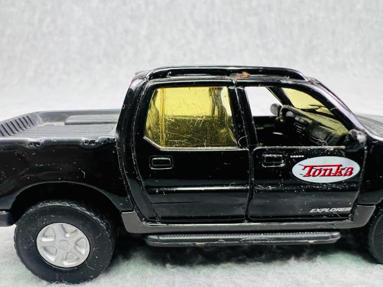 🇺🇸Maisto Ford Explorer Sport Trac Pickup Black Die Cast 1/47 Scale🇺🇸