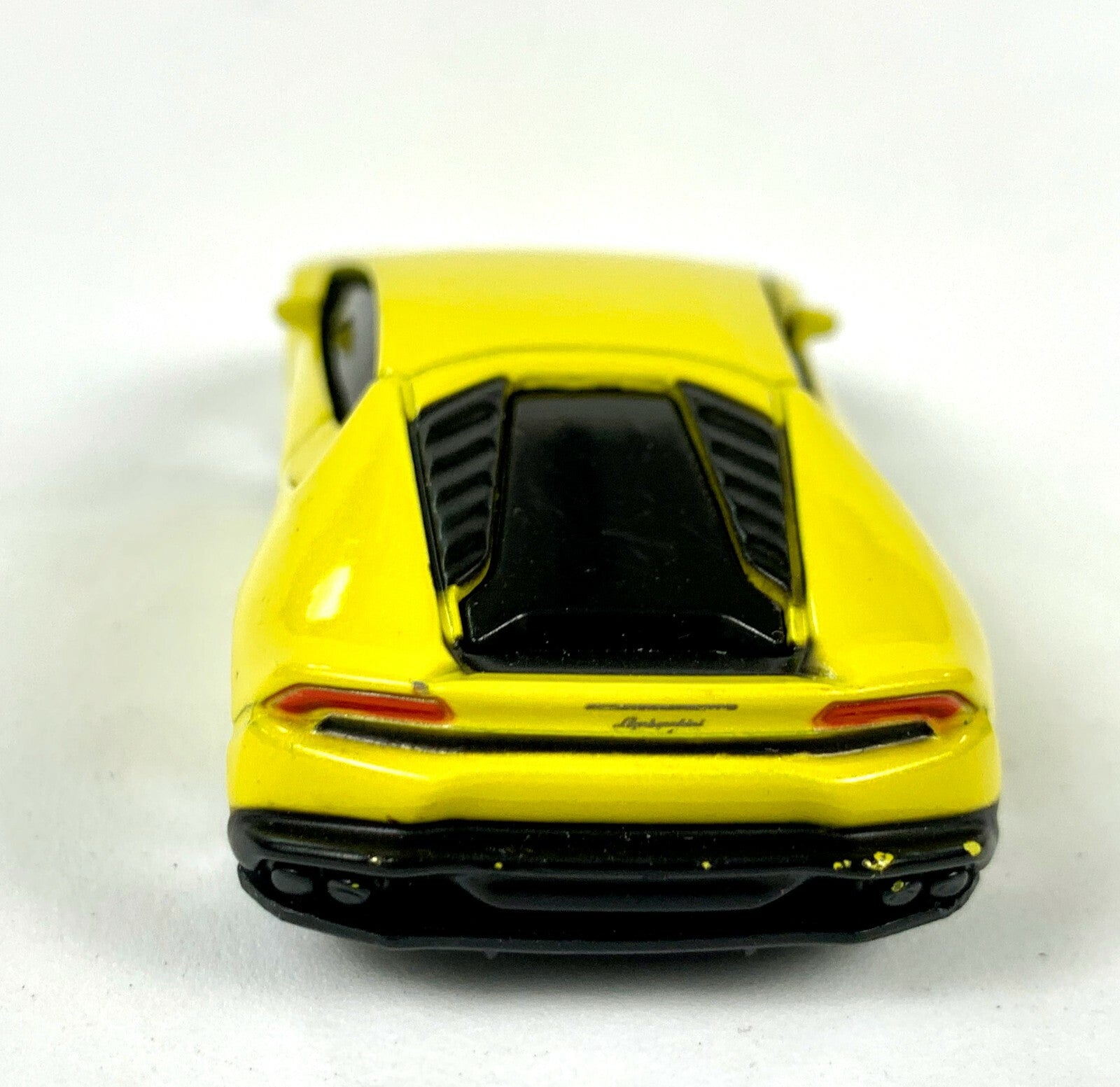🔥🔥🔥🔥MAISTO Lamborghini HURACAN LP 610-4 Yellow Car SCALE 1/64 Loose🔥🔥🔥🔥