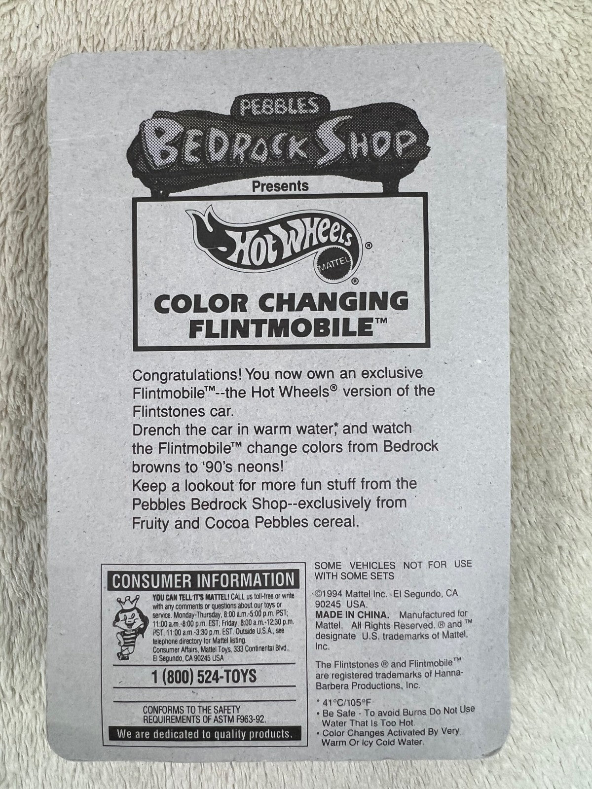 Hot Wheels Flintstones Flintmobile Color Changing Pebbles Bedrock Shop 1994 HW19
