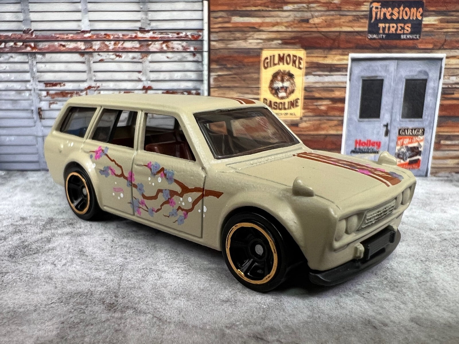 🔥🔥🔥🔥Hot Wheels Tan '71 Datsun 510 Wagon Nightburnerz🔥🔥🔥🔥