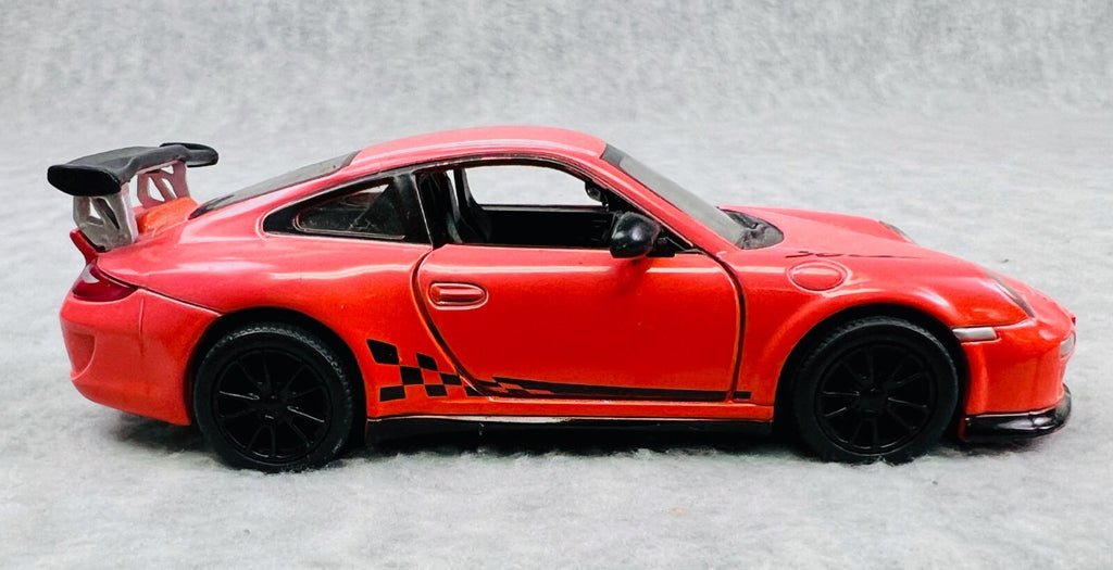 Kinsmart 2010 Porsche 911 GT3 RS, Pull Back Tested Working, COMB SHIP $1
