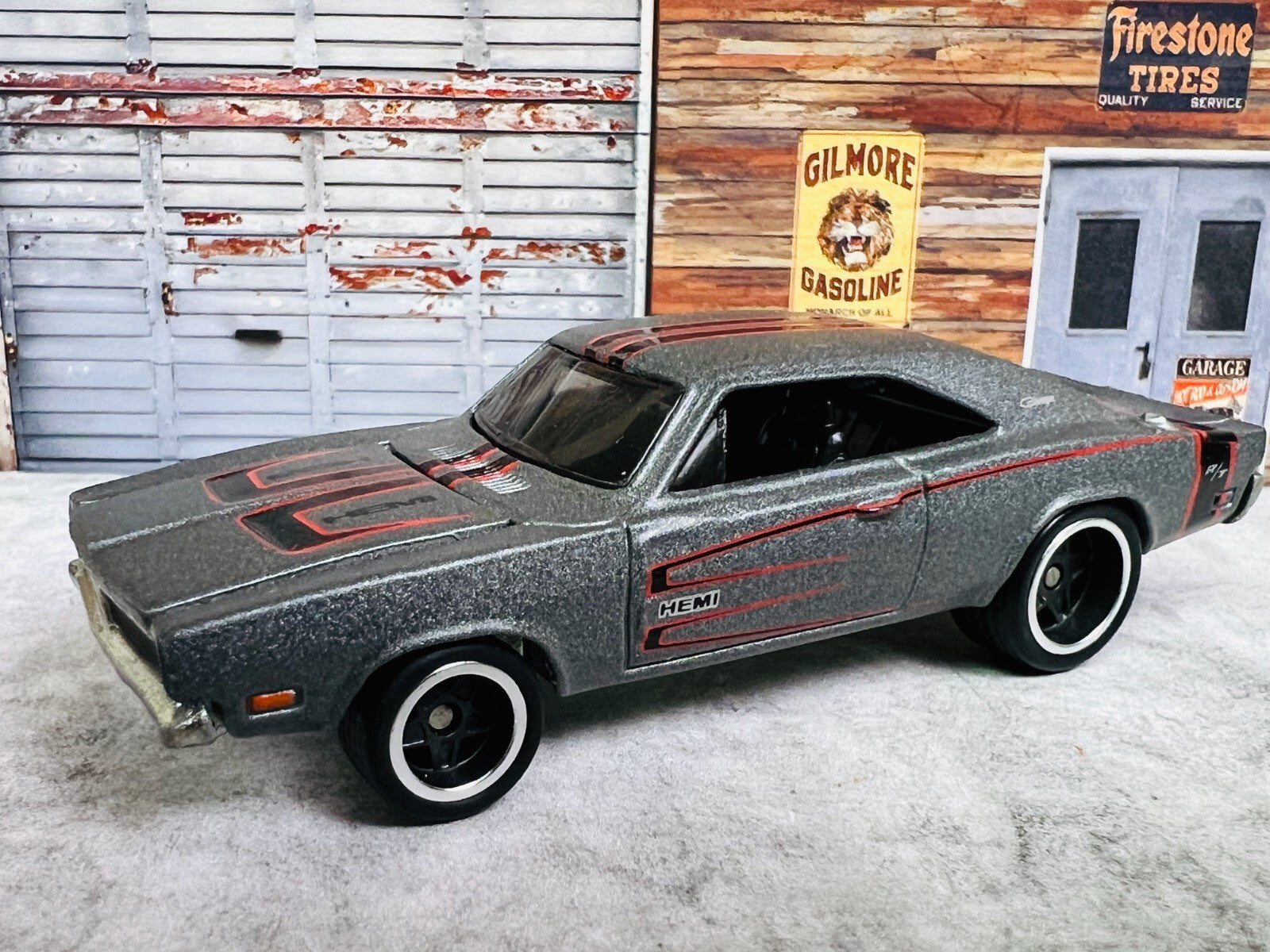 🔥🔥🔥Hot Wheels Phil's Garage '69 DODGE Charger Real Riders C20🔥🔥🔥