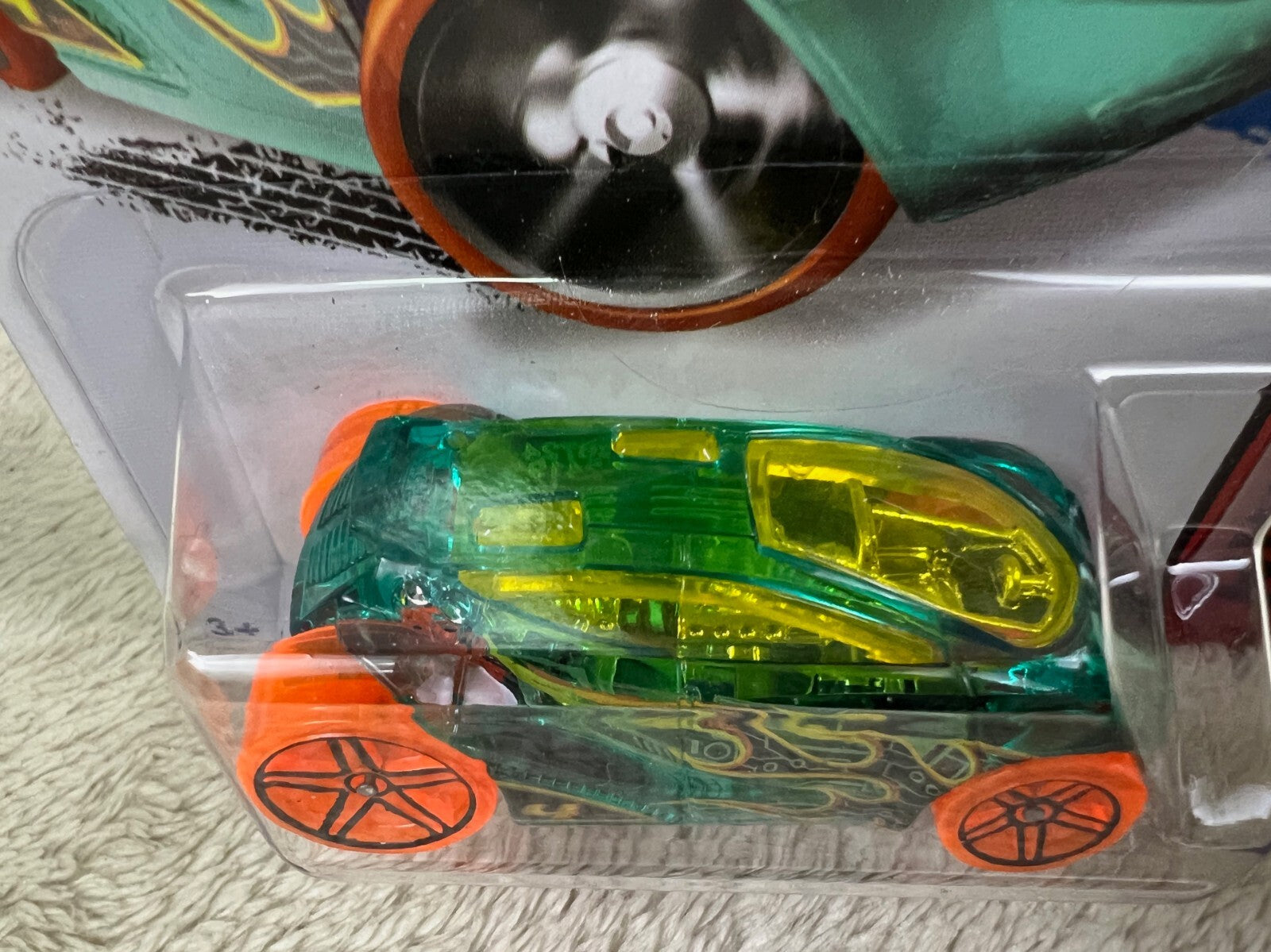 🔥🔥🔥🔥Hotwheels Vandetta Green HW Race X-Raycers HW12🔥🔥🔥🔥