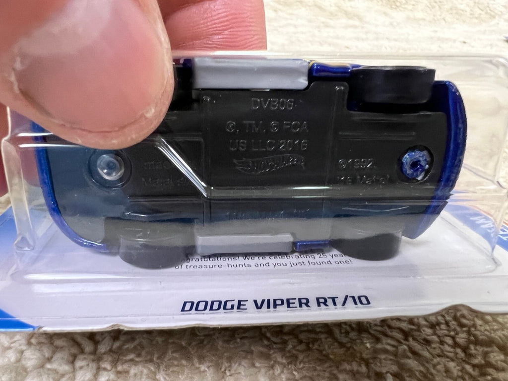 🔥🔥🔥🔥Hot Wheels Treasure Hunt Dodge Viper RT/10 HW Race Team HW05🔥🔥🔥🔥