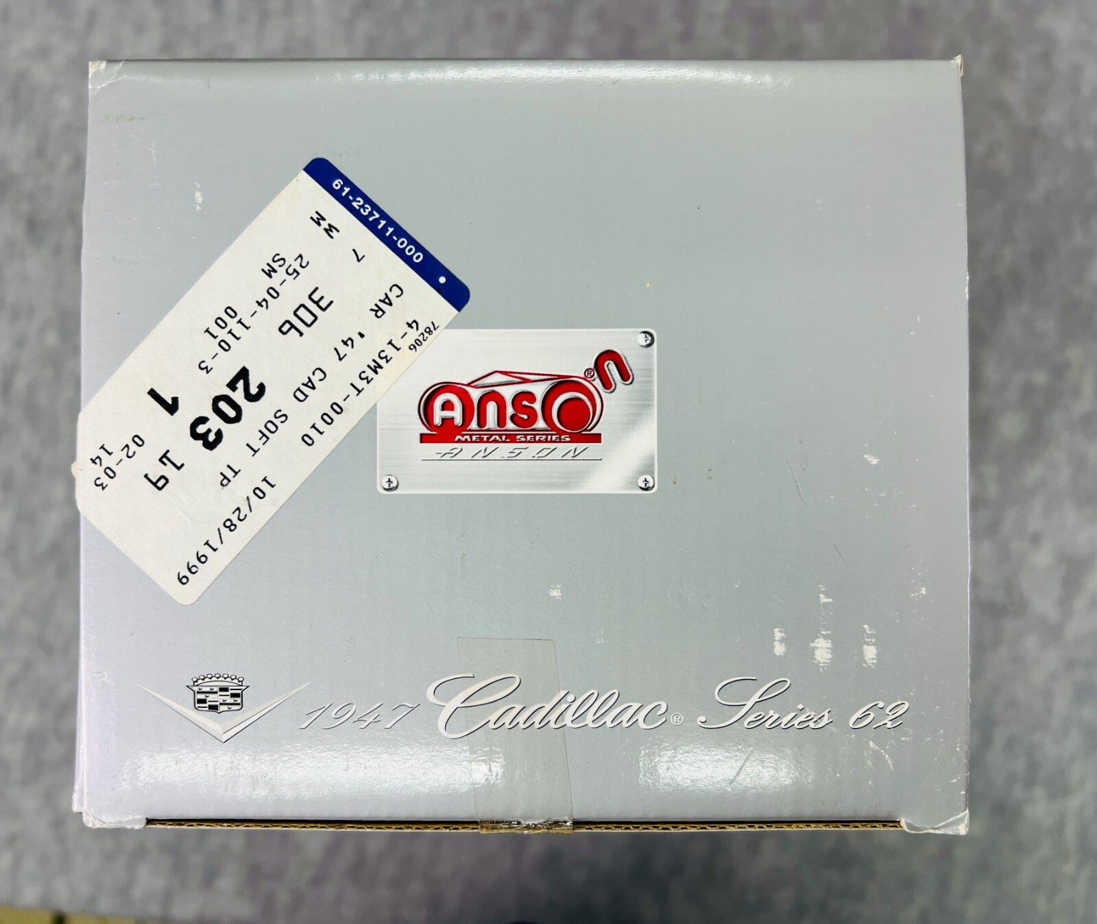 🇺🇸🇺🇸Anson 1947 Cadillac Series 62 Convertible 1:18 Scale White🇺🇸🇺🇸