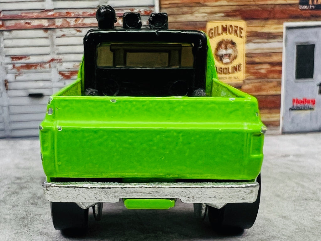 🇺🇸 Hot Wheels Bywayman Eagle Chevy Pick Up Truck Neon Green Hong Kong C7🇺🇸
