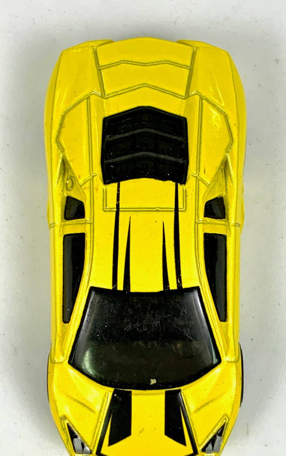 🔥🔥🔥Hot Wheels Lamborghini Reventon 1:64 Diecast Toy Car Yellow N4024🔥🔥🔥