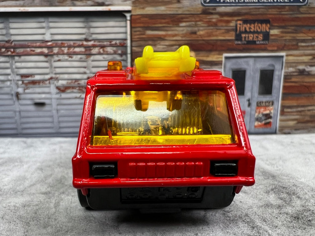 🔥🔥🔥🔥Matchbox Superfast No. 22 Blaze Buster MINT C12🔥🔥🔥🔥