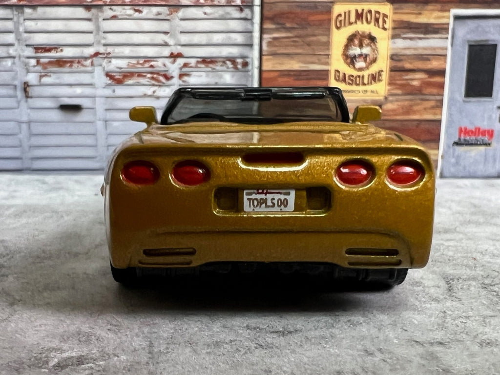 🔥🔥🔥Matchbox 2000 Chevy Corvette TM GM 1:60 Scale Diecast Gold C15🔥🔥🔥