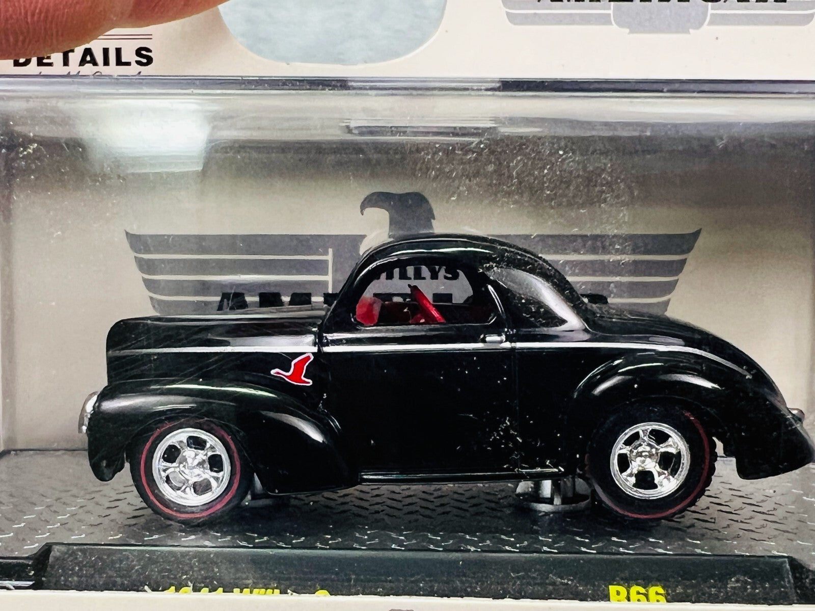 🇺🇸M2 Machines 1941 Willys Coupe R66 21-29  CHASE Willys Americar Series H26