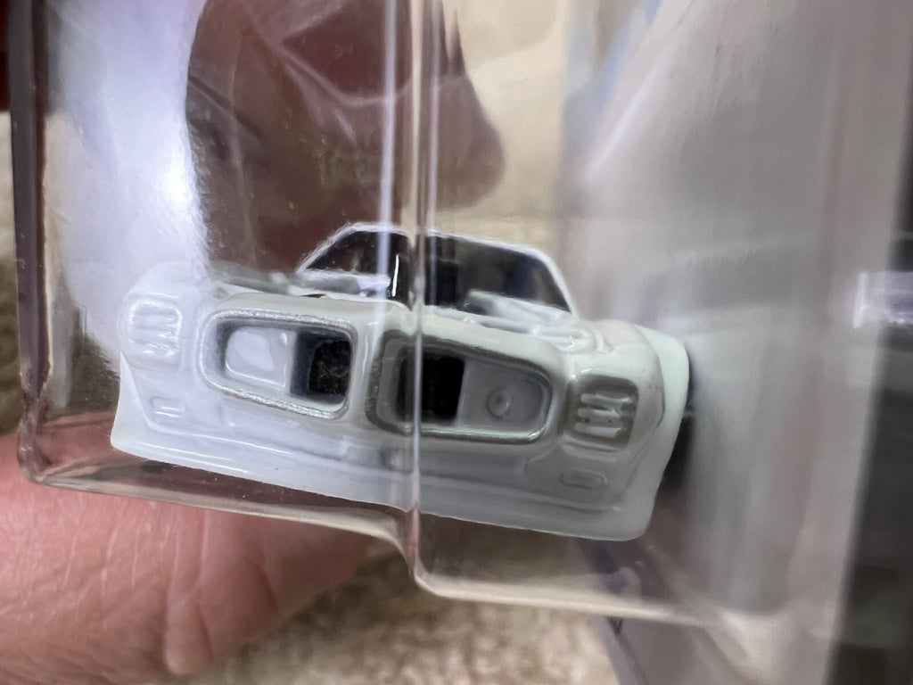 🔥🔥Hot Wheels Legends Tour Winner HW Dream Garage 1970 Pontiac Firebird HW18🔥