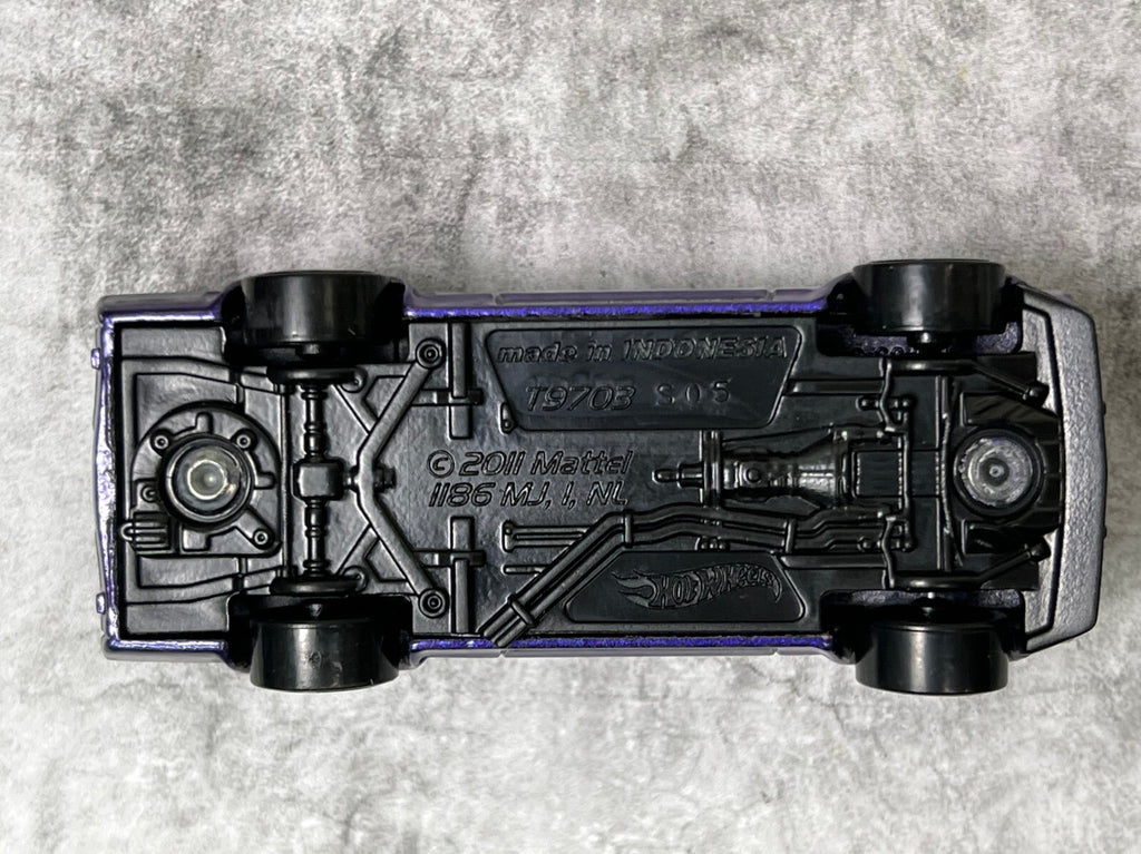 🎌🎌🎌Hot Wheels Nissan Skyline HT  2000GT-X  Purple C4🎌🎌🎌