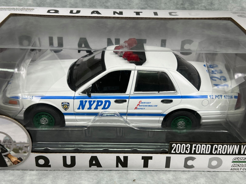 🚔🚔 GreenLight NYPD Police  2011 Ford Crown Victoria Quantico CHASE 1/24🚔🚔