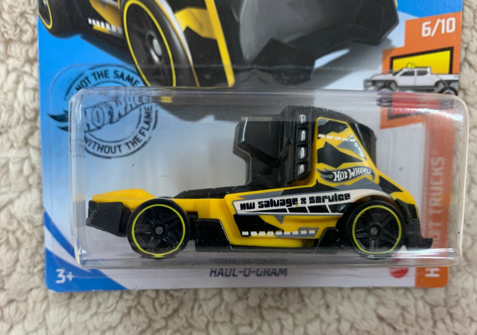 Hot Wheels HW Salvage & Service Hauler Hot Trucks 6/10 Haul-O-Gram 238/250 HW05