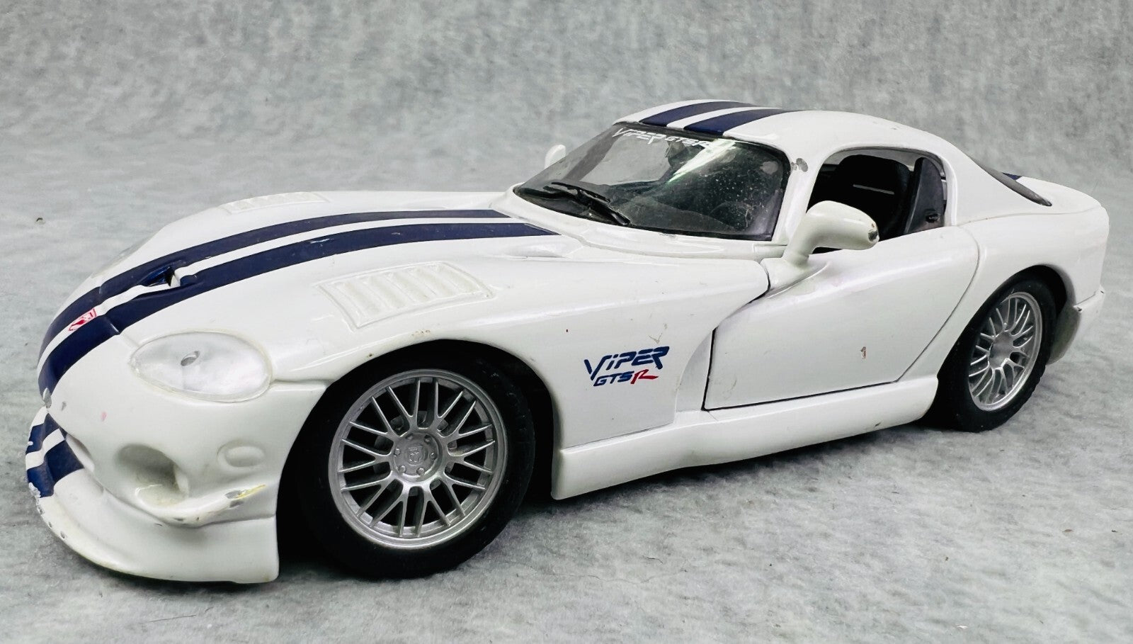 🇺🇸🇺🇸Maisto White 1997 Dodge Viper GTS-R Special Edition 1:24 Diecast🇺🇸🇺🇸