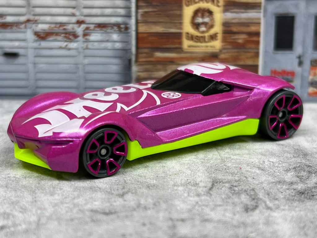 🔥🔥🔥🔥Hot Wheels Speed BlurTWIN MILL GEN-E (Pink) C4🔥🔥🔥🔥