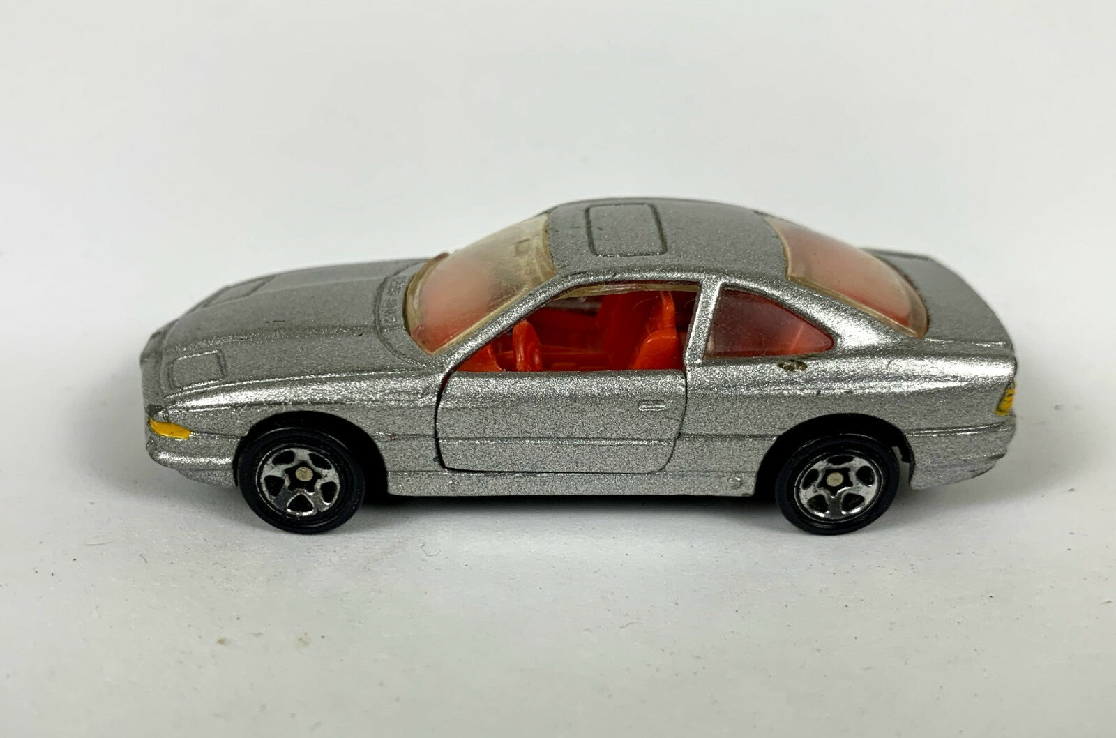 🔥🔥HOT WHEELS 1996 BMW 850I COUPE SILVER W/ RED INTERIOR Mattel DOORS OPEN🔥🔥