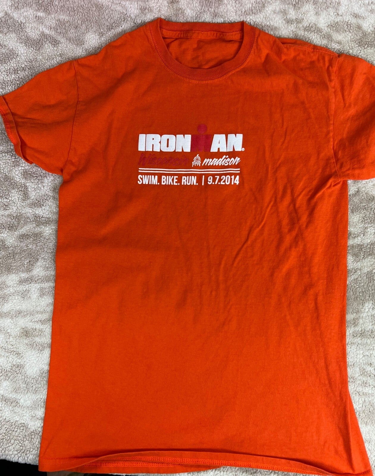 🔥🔥🔥Ironman 2014 Madison WI Swim Bike Run Mens Small Orange U🔥🔥🔥