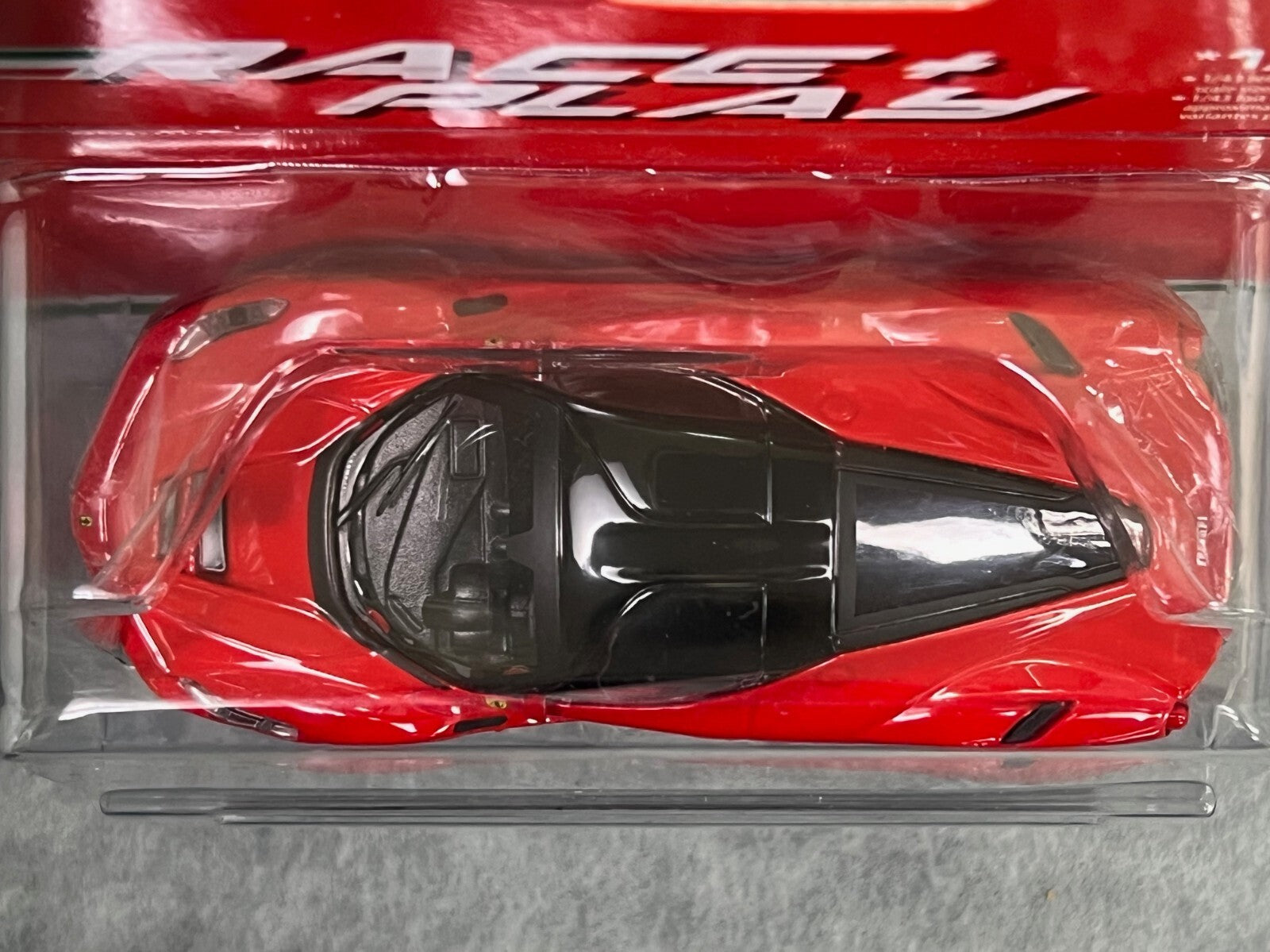 🇮🇹🇮🇹🇮🇹Bburago Race + Play Red LaFerrari New 1/43 HW22🇮🇹🇮🇹🇮🇹