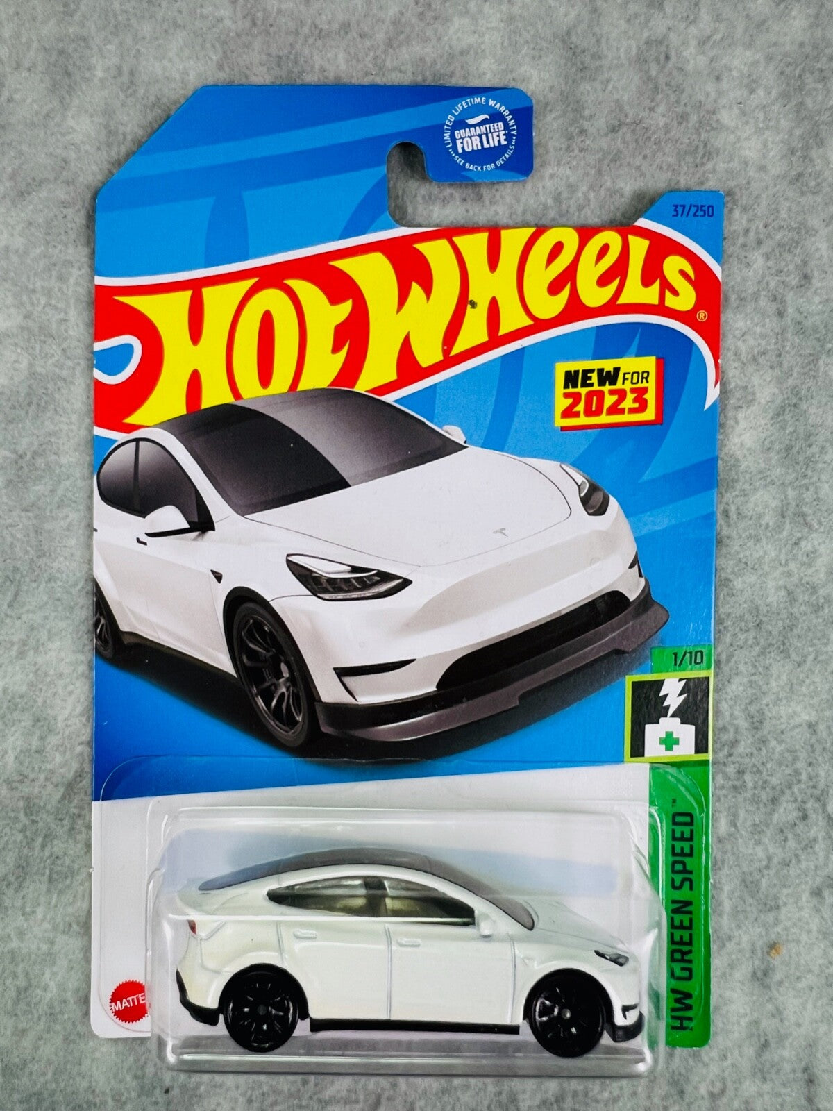 🔥🔥🔥Hotwheels Tesla Model Y White #37 Green Speed H24🔥🔥🔥