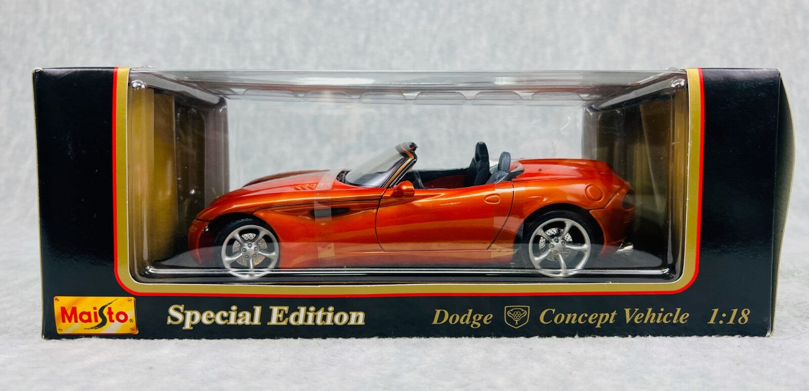 🇺🇸🇺🇸MAISTO Dodge Concept Vehicle Orange 1:18 Scale🇺🇸🇺🇸