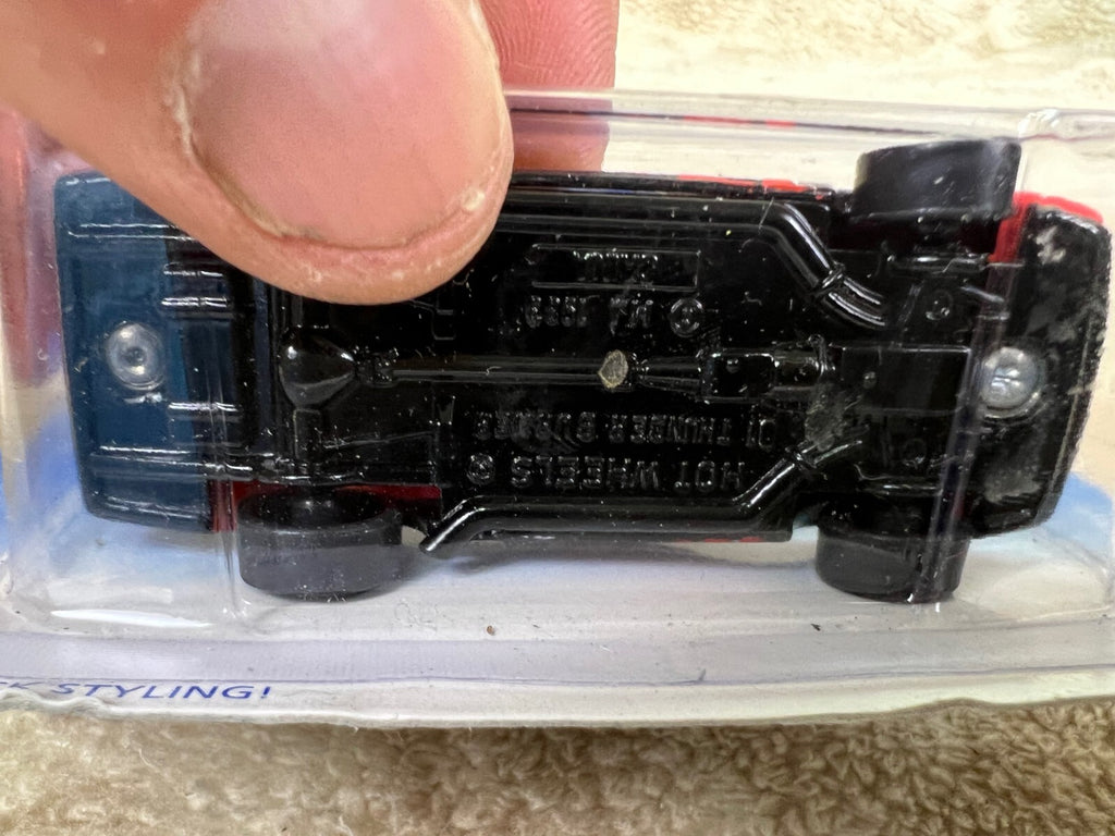 🔥🔥🔥🔥1998 Hot Wheels VELOCITOR Collector #471 New Factory Sealed HW05🔥🔥🔥🔥