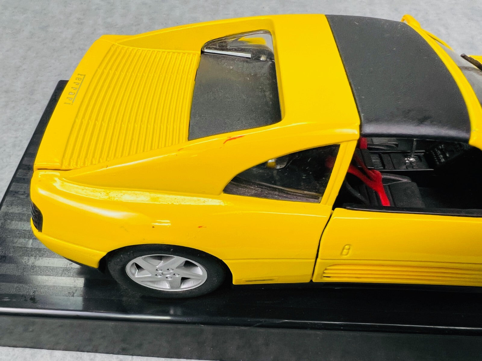 🇮🇹Maisto Diecast 1990 Ferrari 348TS Special Edition Yellow 1:18 Scale 🇮🇹