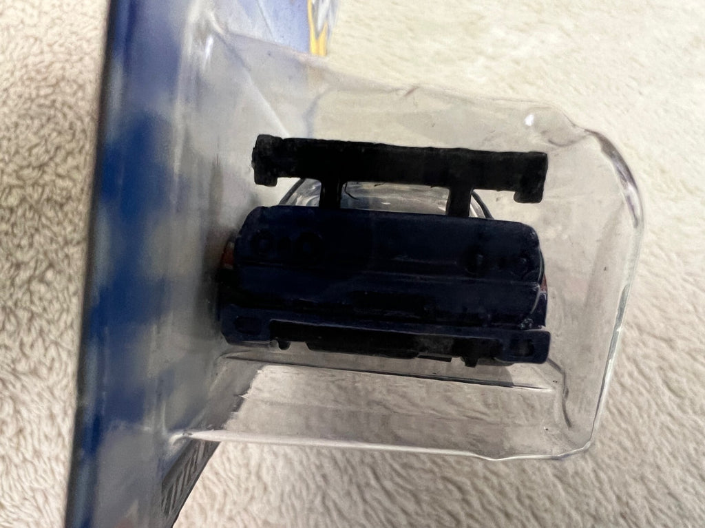 🔥🔥🔥Hot Wheels Nissan Skyline 2000 First Editions Collector #19 HW13🔥🔥🔥