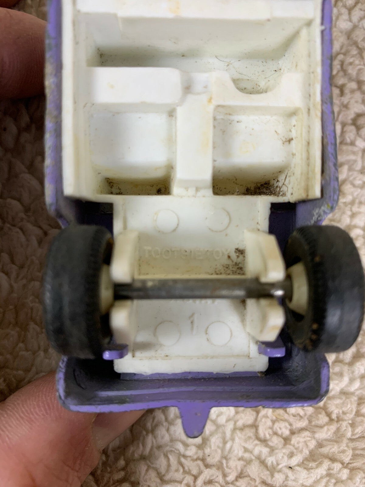 Vintage Diecast Plastic Tootsie Toy purple Jeep Truck Made USA