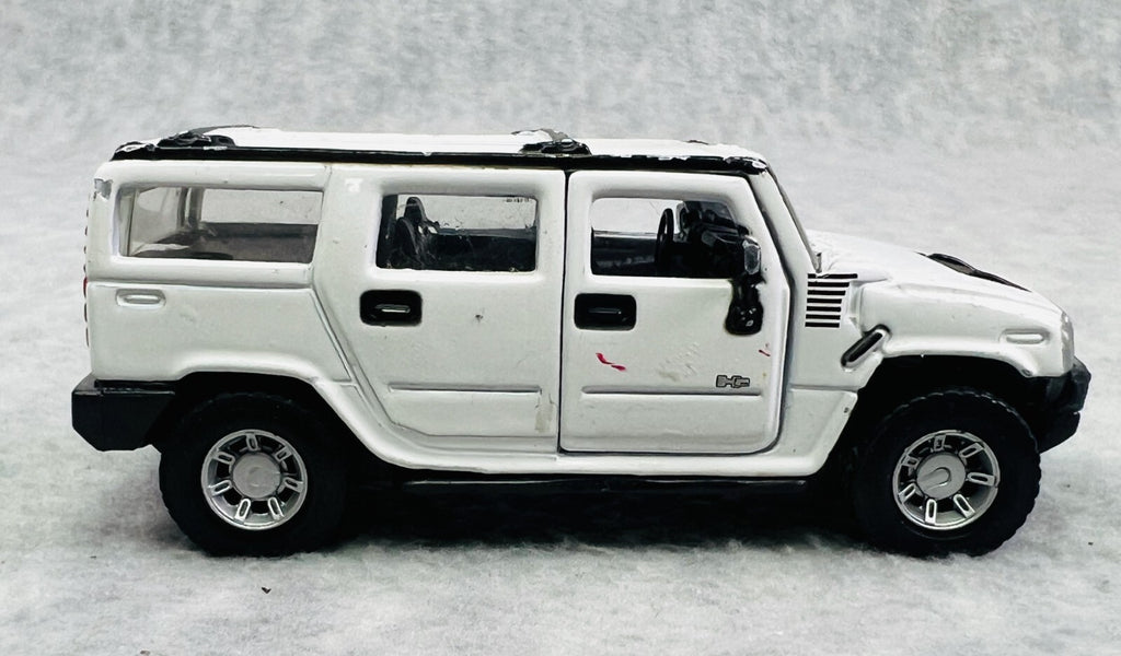 🇺🇸🇺🇸🇺🇸Hummer H2 SUV Maisto Diecast 1:46 Scale White Diecast🇺🇸🇺🇸🇺🇸