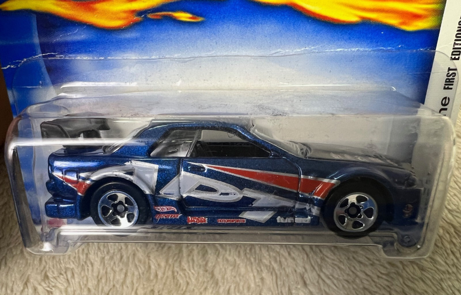 🔥🔥🔥Hot Wheels Nissan Skyline 2000 First Editions Collector #19 HW13🔥🔥🔥