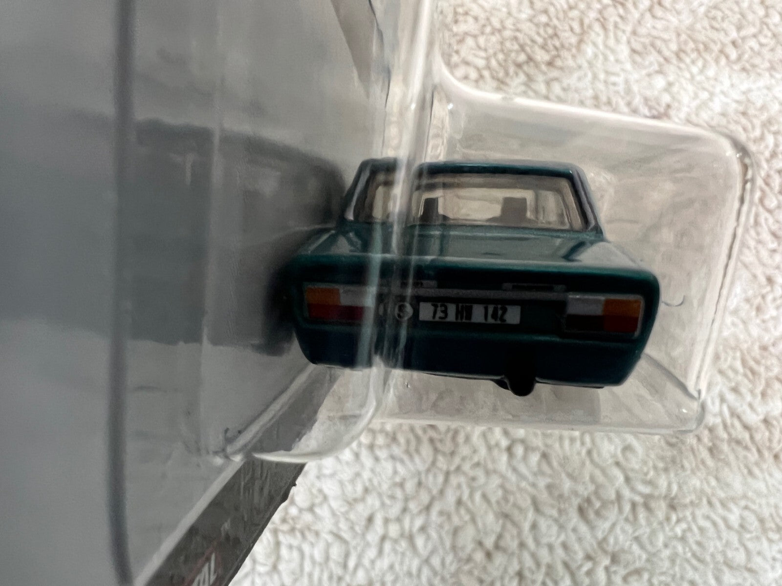 🇸🇪Hot Wheels Premium Car Culture "Auto Strasse"  '73 Volvo 142 GL HW17🇸🇪