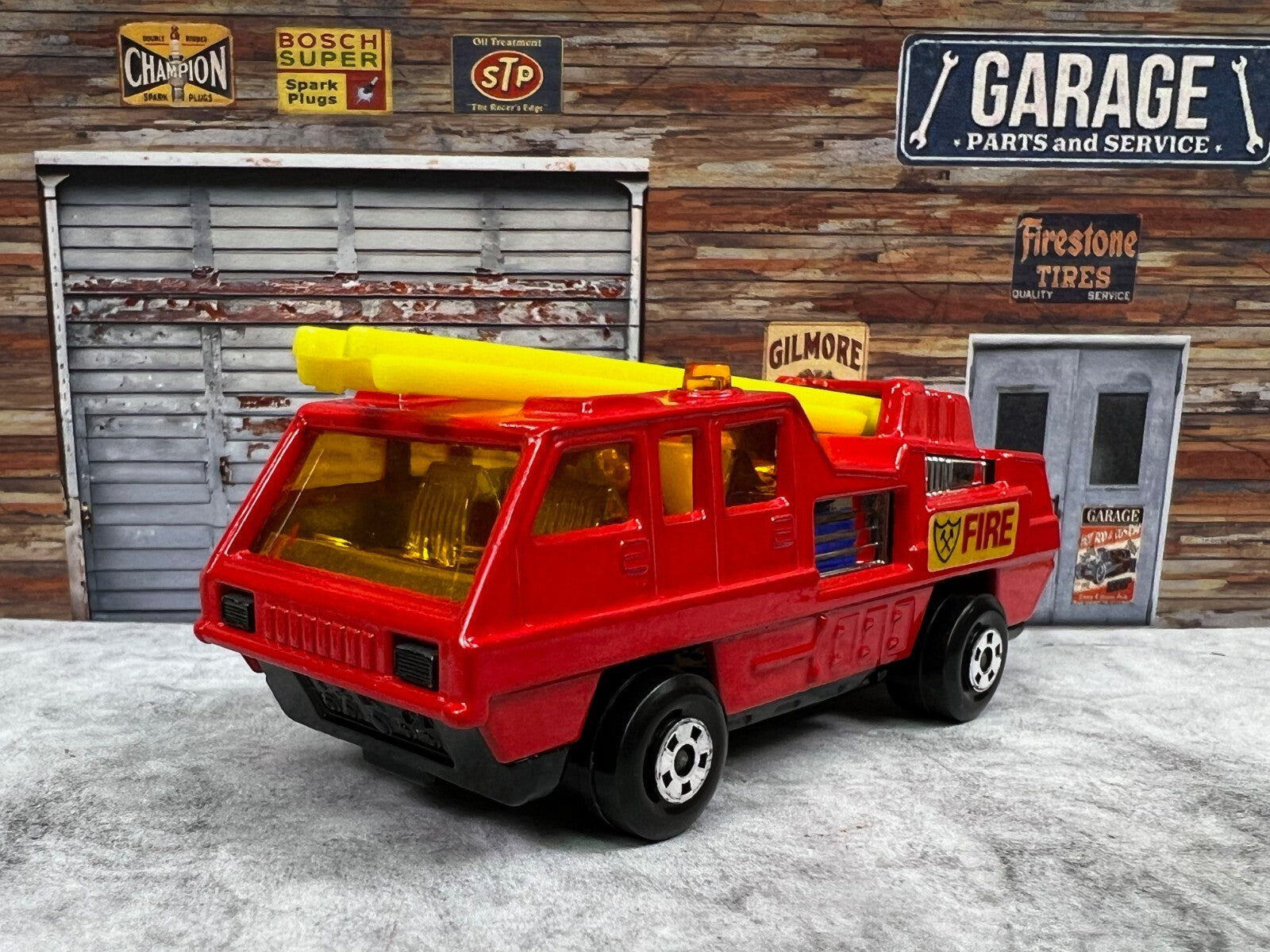 🔥🔥🔥🔥Matchbox Superfast No. 22 Blaze Buster MINT C12🔥🔥🔥🔥