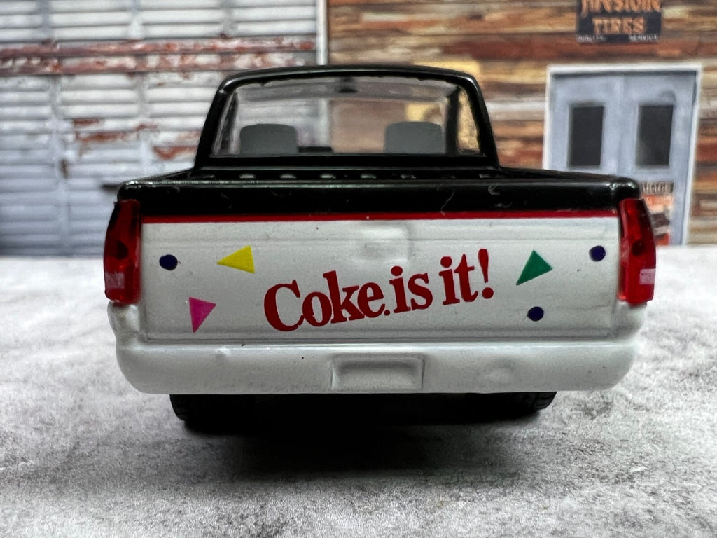 🔥M2 Machines 1992 Chevrolet C1500 SS 454 Pickup Coke is it! Custom Redlines C5