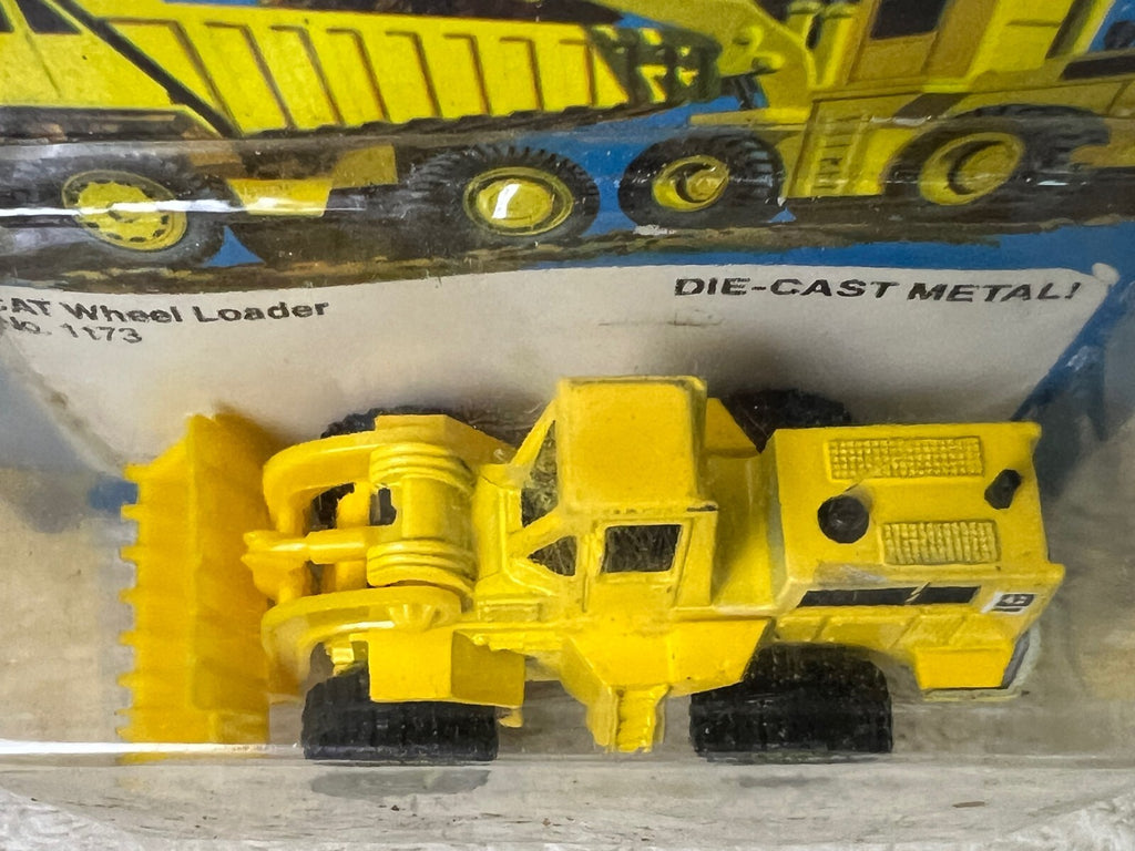 🔥🔥🔥HOT WHEELS 1979 Workhorses Yellow CAT Wheel Loader #1173 HW16🔥🔥🔥