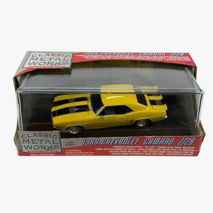 🇺🇸Classic Metal Works 1969 Chevrolet Camaro Z/28 1:24 Yellow B1🇺🇸